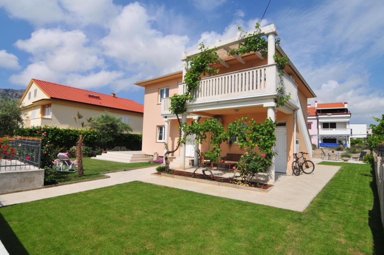 Villa Schober Baška Exteriör bild